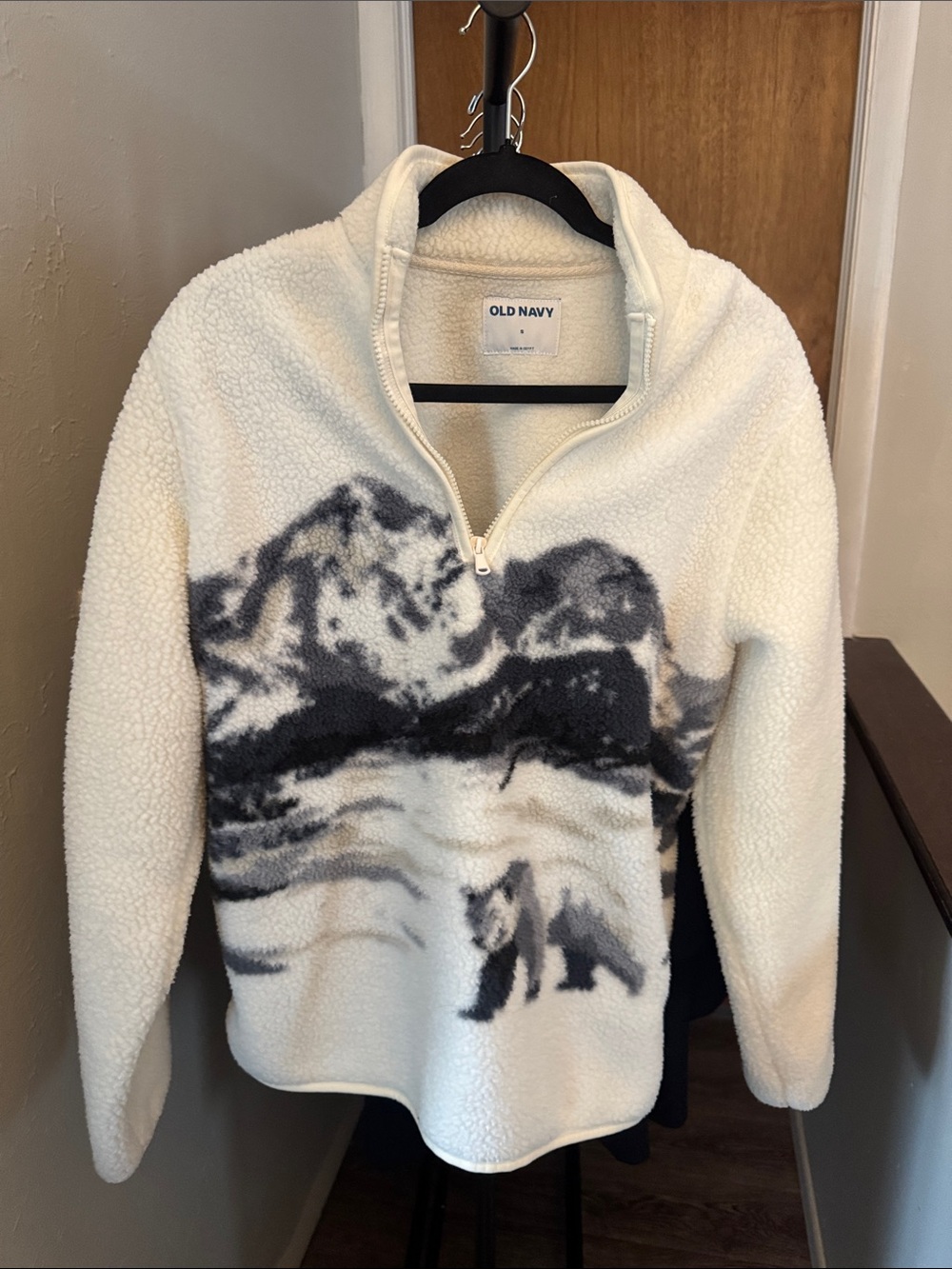 Old Navy Cream Sherpa Half-Zip Sweater with Black Mountain & Bear Graphic